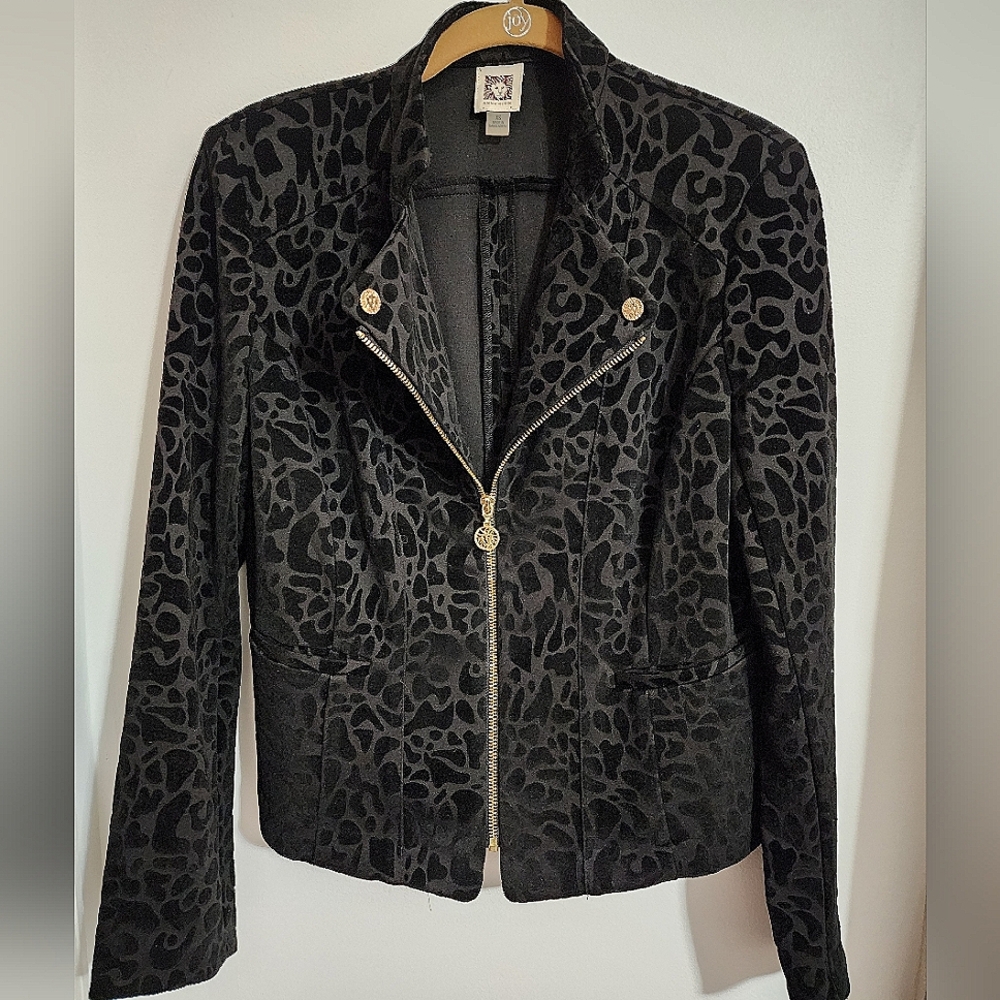 Jacket, moto-inspired gold zipper